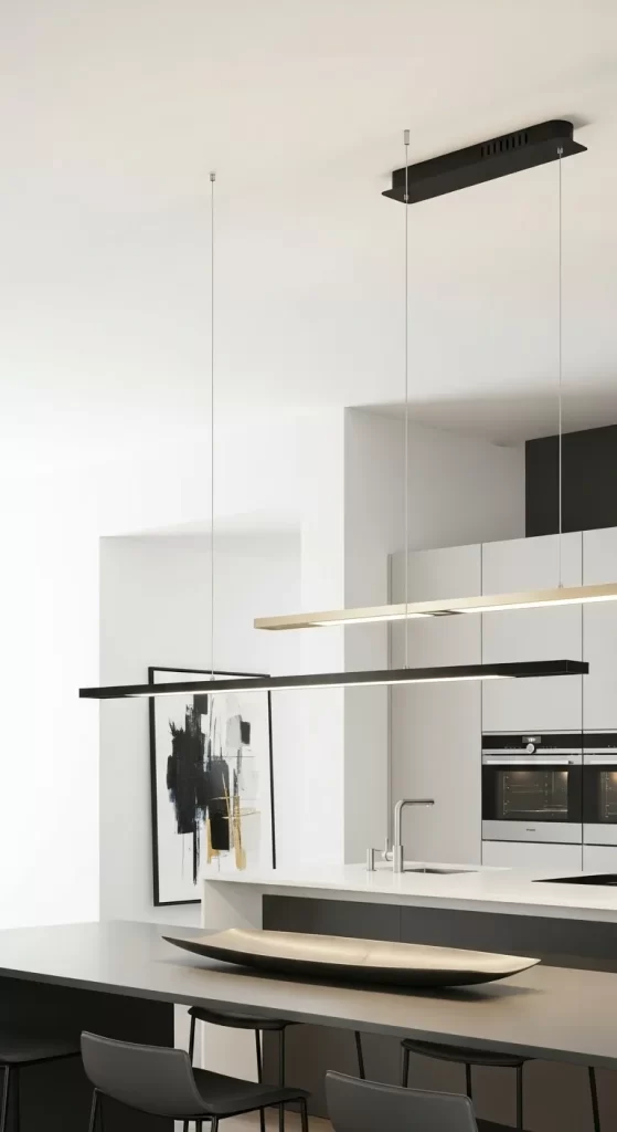 The Minimalist's Horizon Bar