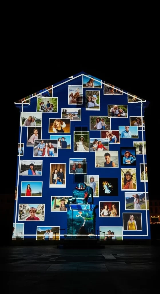 The Architectural Photo Projection