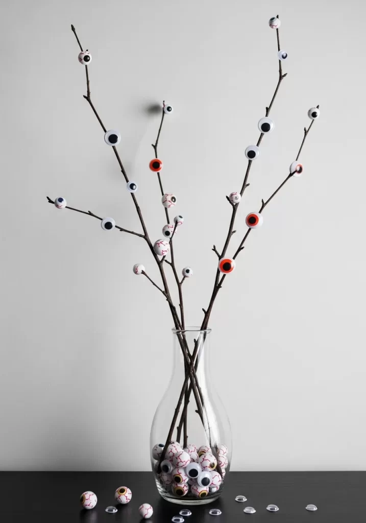 Eyeball Branch Bouquet