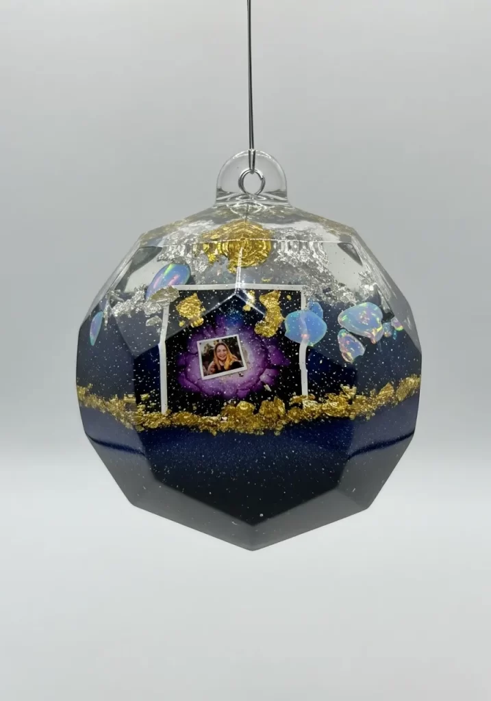 DIY Christmas Ornaments	