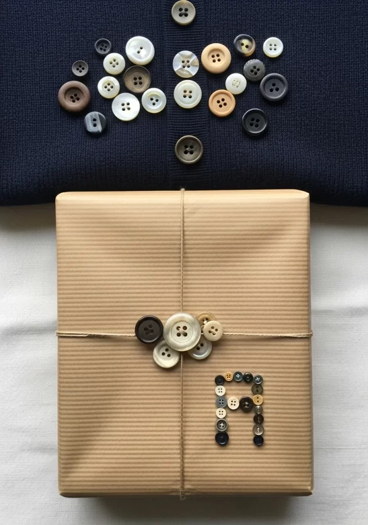 Elegant Gift Wrapping	